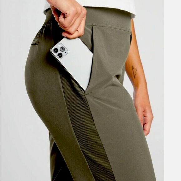 Athleta Brooklyn Mid Rise Ankle Pant Sz 8 - Picture 5 of 13